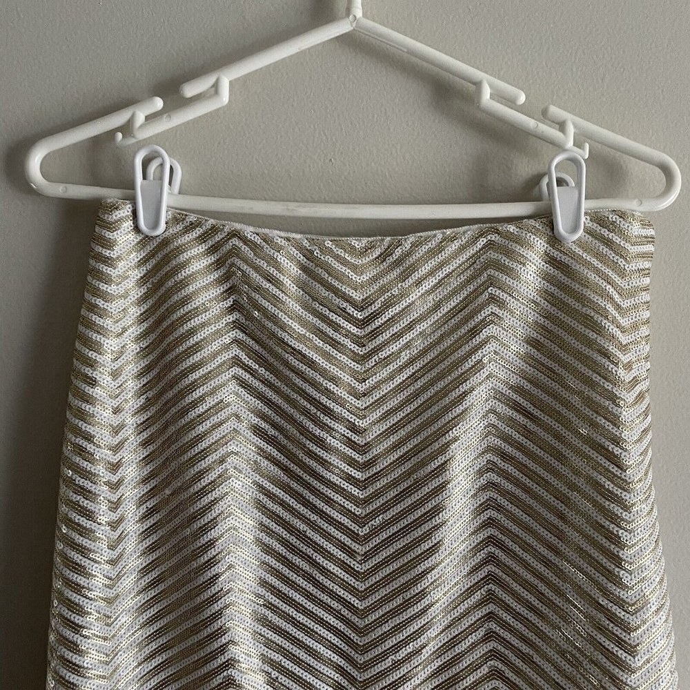 Banana Republic Women SZ 6 White/Gold Chevron All Over Sequin Lined Pencil Skirt - Picture 4 of 9